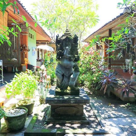Mertha Jati Hotel Kuta Lombok Extérieur photo