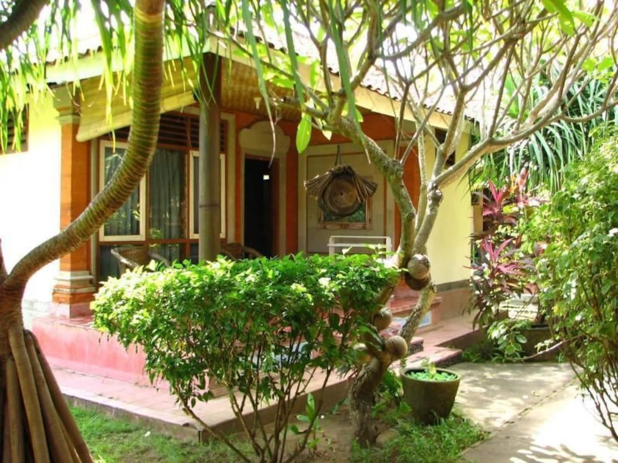 Mertha Jati Hotel Kuta Lombok Extérieur photo